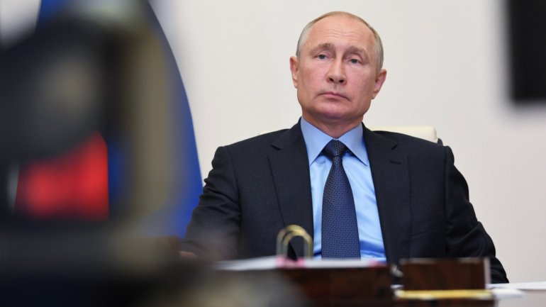 Putin pede novo sistema de segurança mundial durante comemorações da vitória sobre nazis